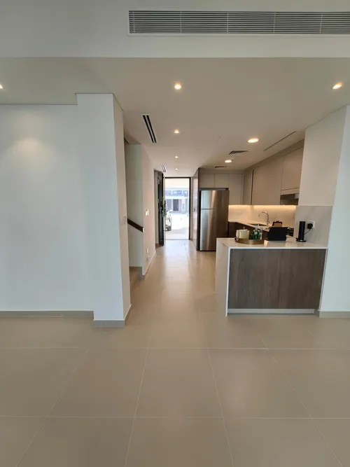 3 Bedrooms Townhouse in Elan