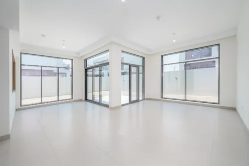 Brand New | Roof Top Access | Under warranty