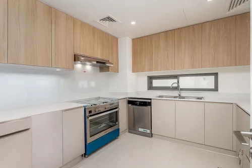 4 Bedrooms Townhouse in The Pulse Beachfront 2