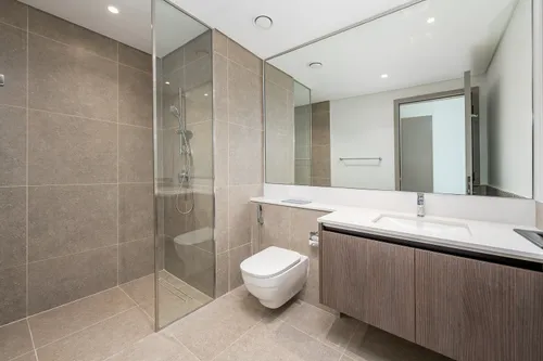 4 Bedrooms Townhouse in Aura