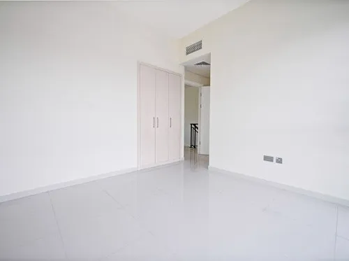 3 Bedrooms Townhouse in Aurum Villas