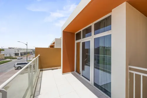 3 Bedrooms Townhouse in Avencia 2