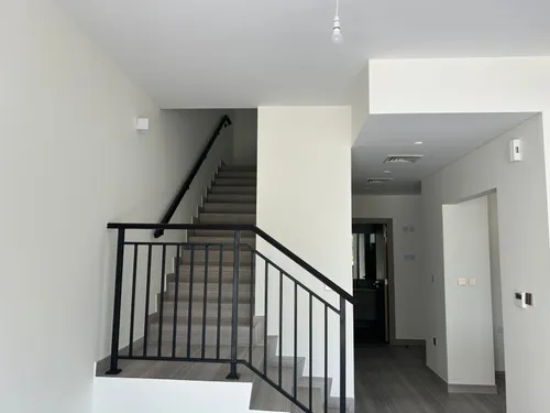 3 Bedrooms Townhouse in Pelham