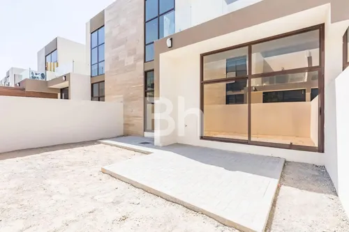 4 Bedrooms Townhouse in Elie Saab VIE Townhouses