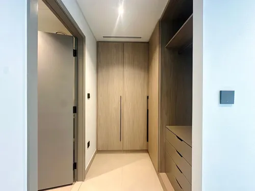3 Bedrooms Townhouse in Aura