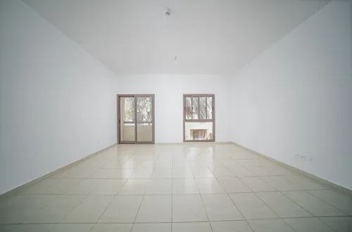 4 Bedrooms Townhouse in Mangrove Village