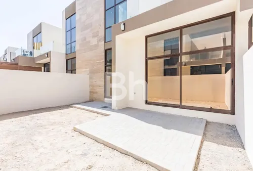 3 Bedrooms Townhouse in Elie Saab VIE Townhouses