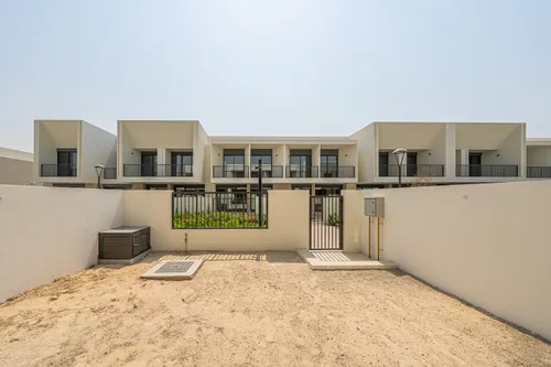 3 Bedrooms Townhouse in Maha Townhouses