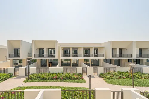 3 Bedrooms Townhouse in Maha Townhouses