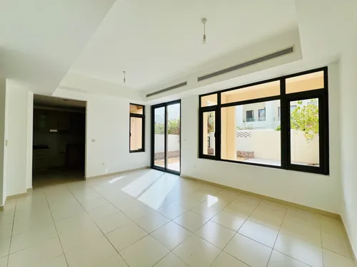 3 Bedrooms Townhouse in Mira Oasis 3