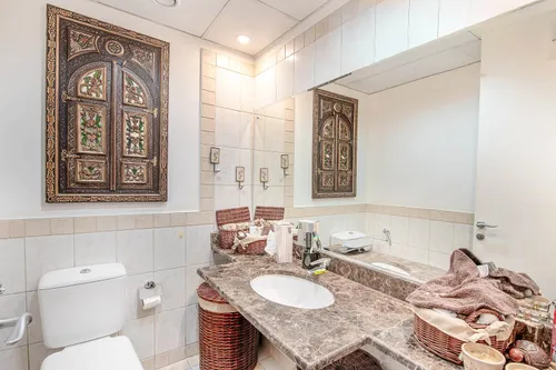3 Bedrooms Townhouse in Springs 4