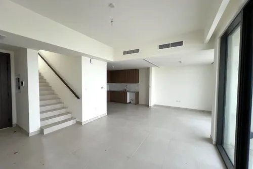 Brand New | Single Row | Close to Amenities