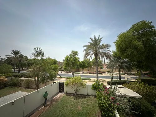 3 Bedrooms Townhouse in Al Reem 1
