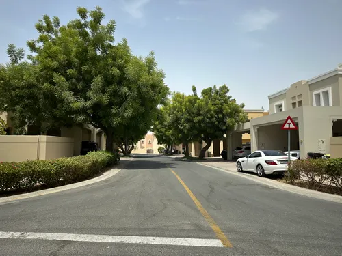 3 Bedrooms Townhouse in Al Reem 1