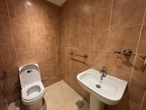 3 Bedrooms Townhouse in District 5C