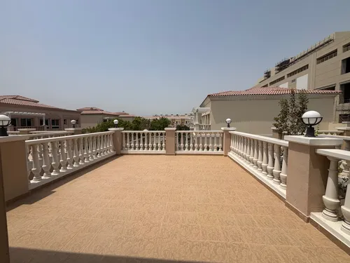 3 Bedrooms Townhouse in District 5C