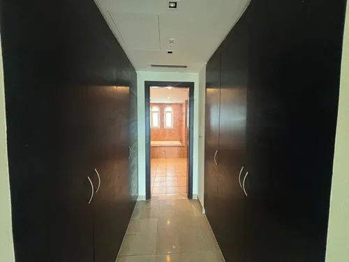 3 Bedrooms Townhouse in District 5C