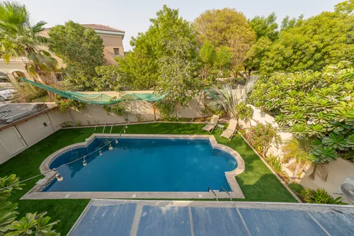 3 Bedrooms Villa in Al Reem 1