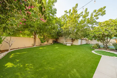 3 Bedrooms Villa in Al Reem 1