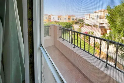 3 Bedrooms Townhouse in Al Reem 1