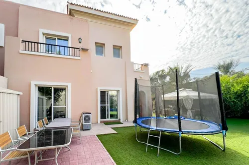 3 Bedrooms Townhouse in Al Reem 1