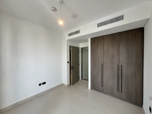 4 Bedrooms Villa in Aura 1
