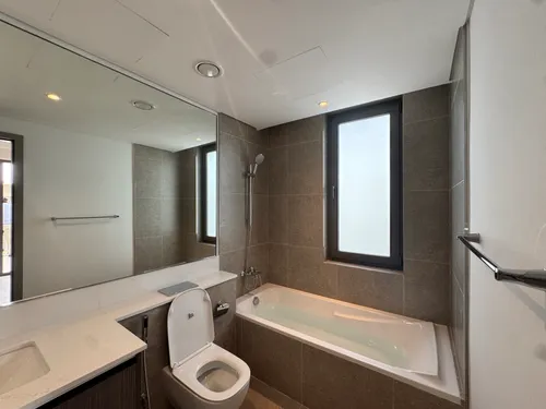 4 Bedrooms Villa in Aura 1
