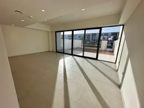 3 Bedrooms Townhouse in Talia