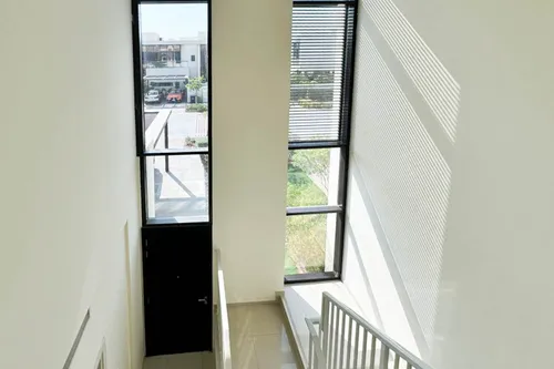 3 Bedrooms Townhouse in Richmond