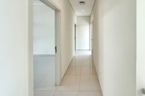 3 Bedrooms Townhouse in Richmond