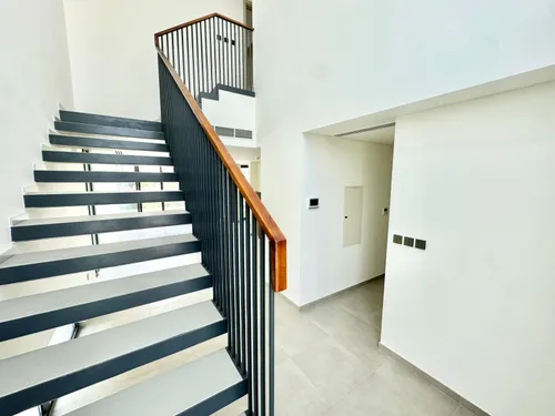 4 Bedrooms Townhouse in Eden