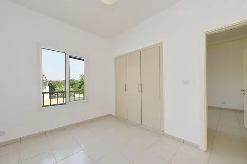 3 Bedrooms Townhouse in Springs 7