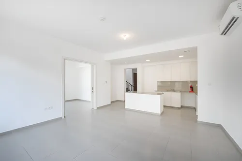 4 Bedrooms Villa in Hayat Townhouses