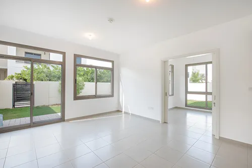 4 Bedrooms Villa in Hayat Townhouses