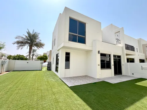 4 Bedrooms Villa in Hayat Townhouses