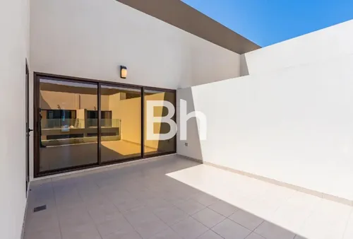 3 Bedrooms Townhouse in Elie Saab VIE Townhouses