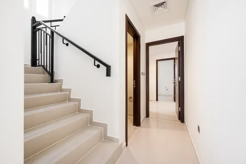 3 Bedrooms Townhouse in Aurum Villas