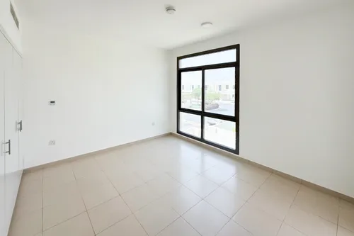 4 Bedrooms Townhouse in Noor Townhouses