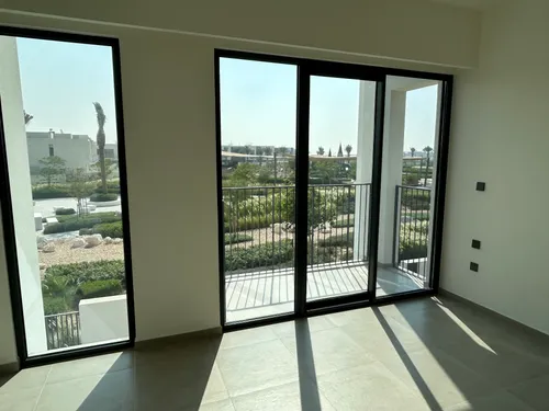 4 Bedrooms Townhouse in Eden