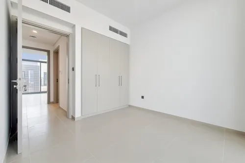 3 Bedrooms Townhouse in Joy