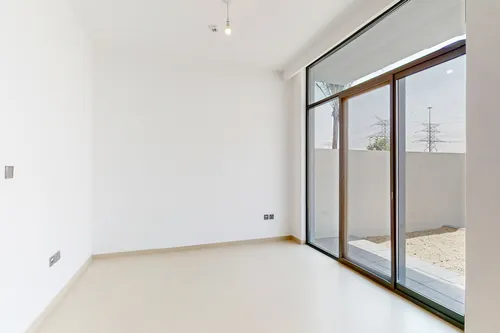 3 Bedrooms Townhouse in Joy