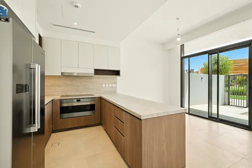 4 Bedrooms Townhouse in Mudon Al Ranim 1