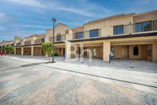 Luxury Finishing | Vacant | Great Location