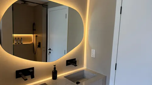 2 Bedrooms Townhouse in District 9I