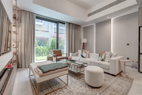 2 Bedrooms Townhouse in MAG Eye