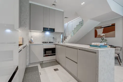2 Bedrooms Townhouse in MAG Eye