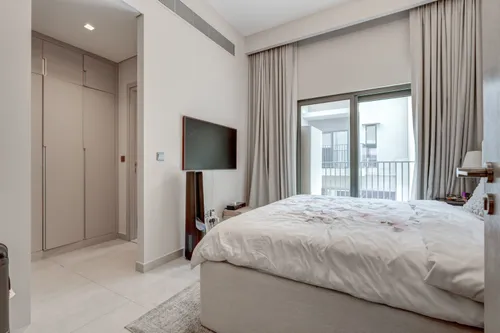 2 Bedrooms Townhouse in MAG Eye