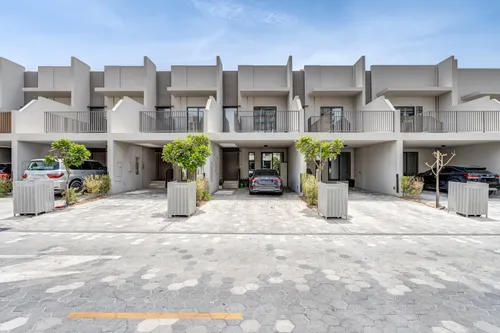 2 Bedrooms Townhouse in MAG Eye