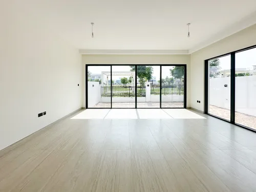 5 Bedrooms Townhouse in Santorini