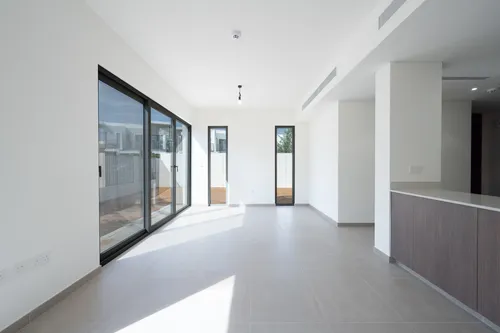 4 Bedrooms Villa in Elan 1